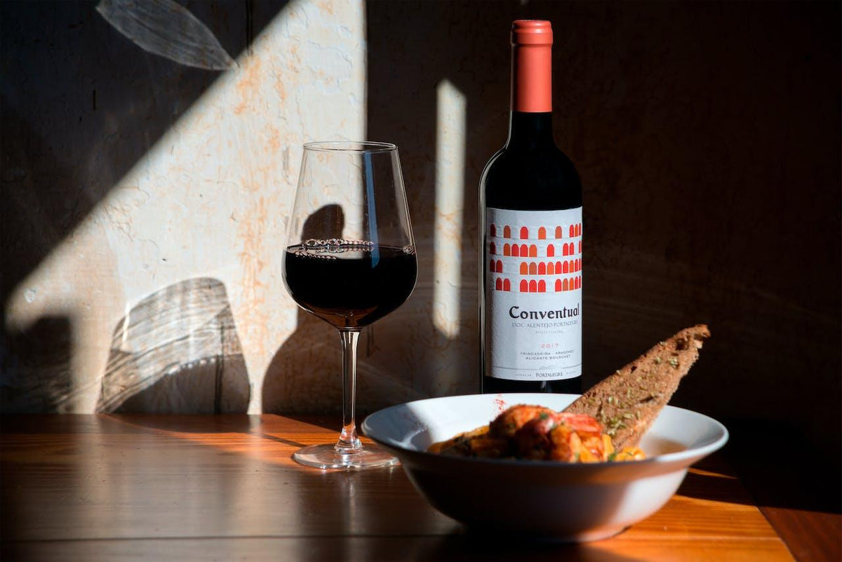 Caldos y vinos: cómo hacer el maridaje como un experto - Wine.com.mx